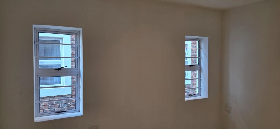 2 Bedroom Property for Sale in Bluewater Bay Eastern Cape